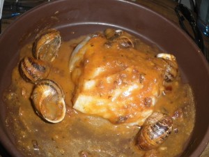 Bacalao a la cazuela con salsa del Montsec y caracoles